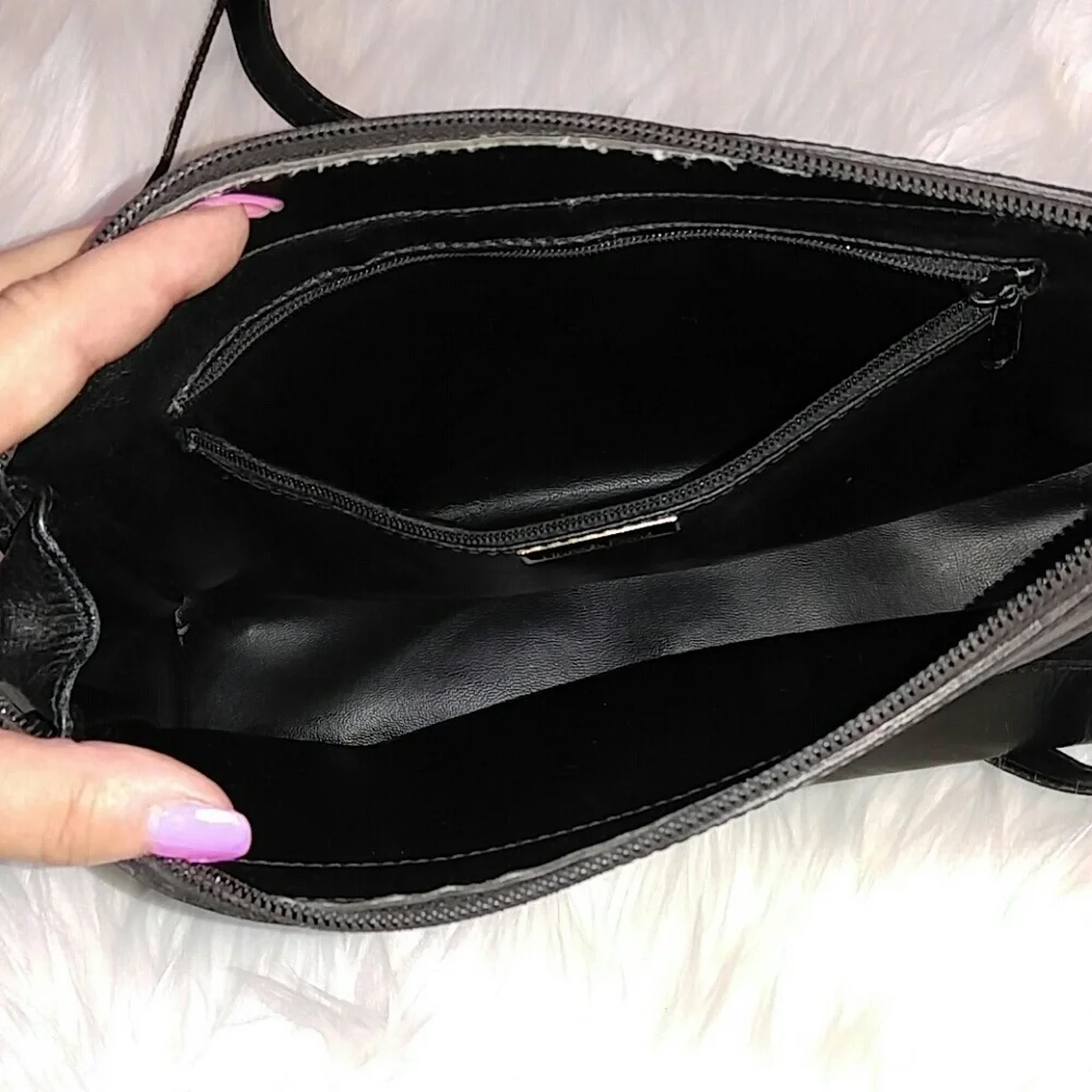 Vintage Michael Rome Black Crossbody Leather Purse